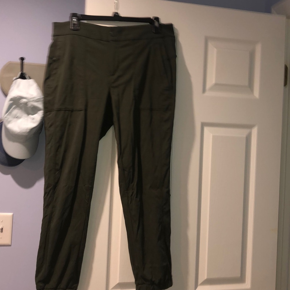 Athleta army green joggers